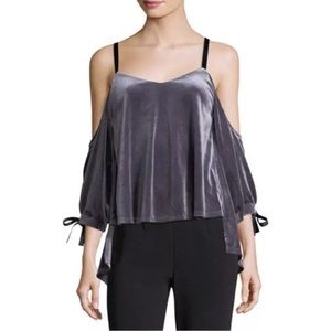 Romeo & Juliet Couture Tops - Romeo Juliet Couture Cold Shoulder Open Back Romeo & Juliet Couture Tops - Romeo Juliet Couture Cold Shoulder Open Back